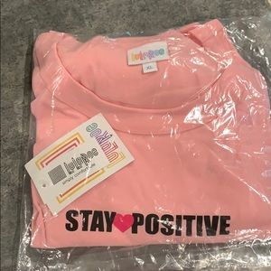 Lularoe BCA LIV T XL NWT Graphic T